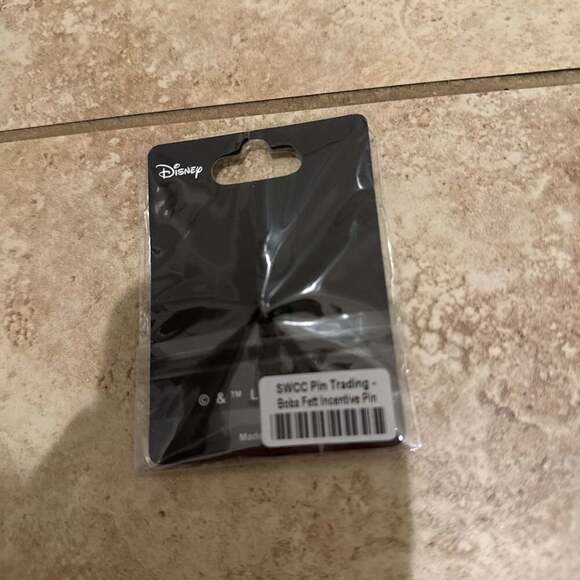 Star Wars Celebration Chicago Boba Fett Pin RARE 2019 - Picture 3 of 3